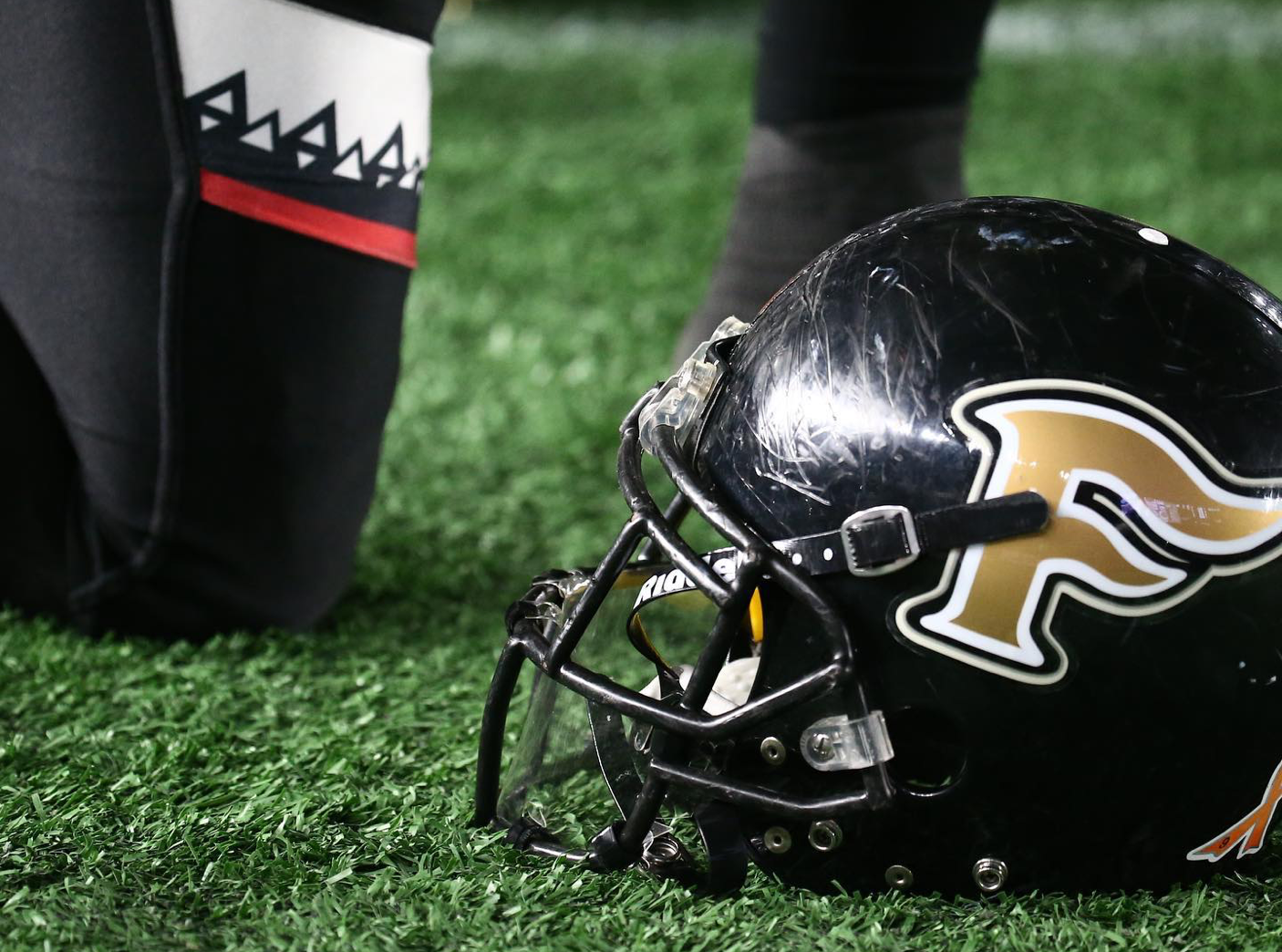 フロンティアーズ 富士通 Fujitsu Sports