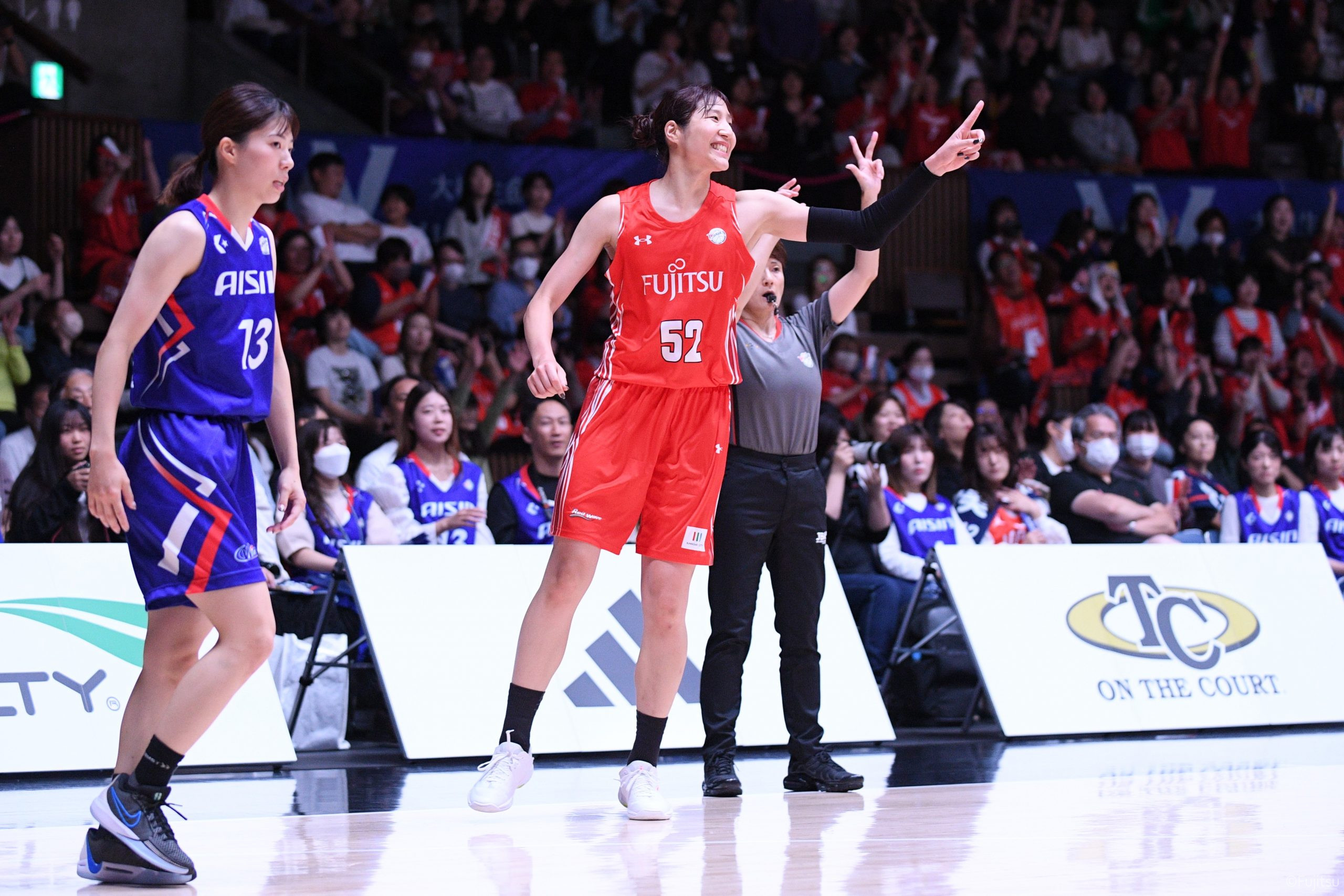 これからも笑顔で - レッドウェーブ - Fujitsu Sports : 富士通