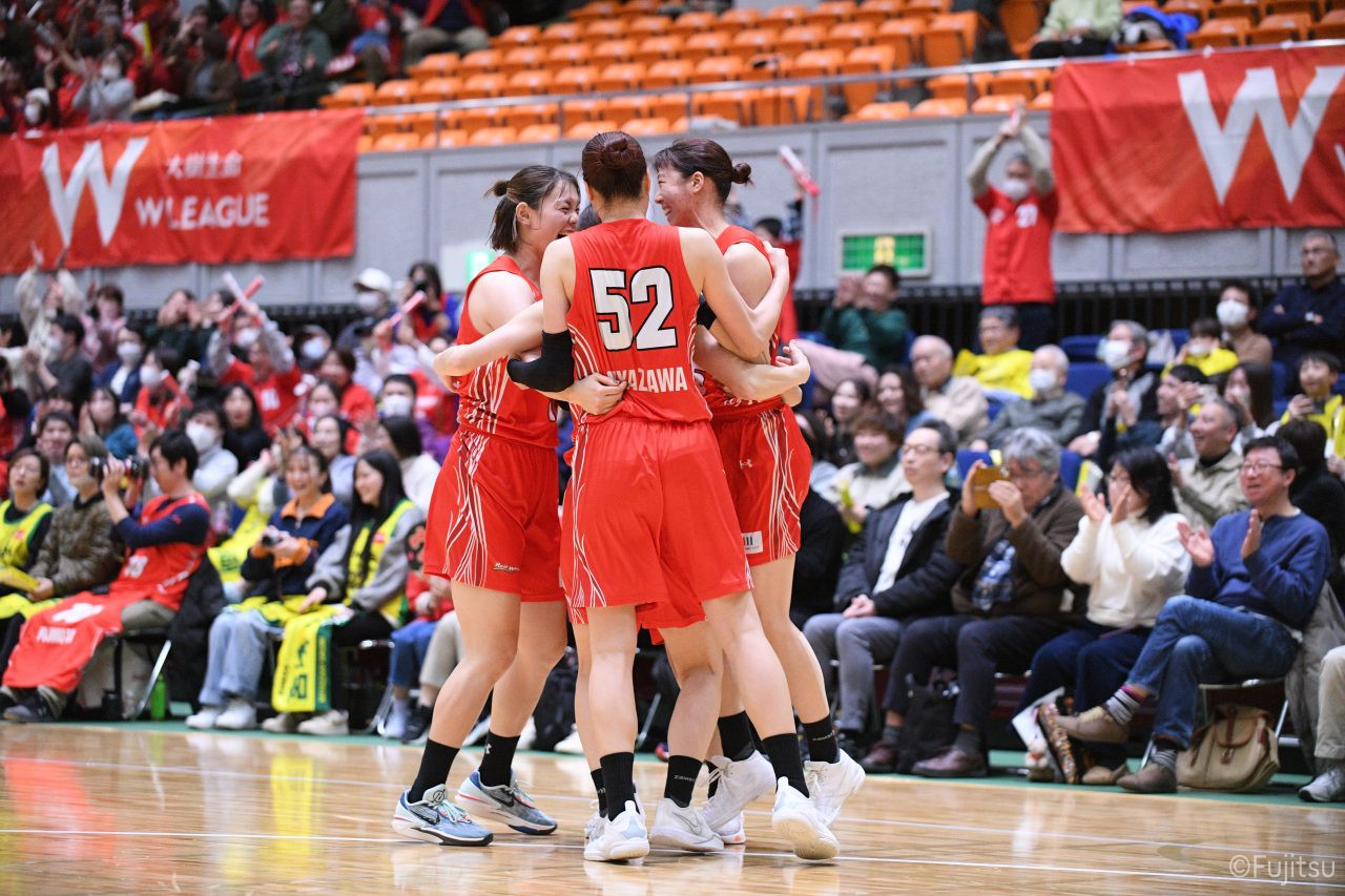 反省だらけの逆転勝利 - レッドウェーブ - Fujitsu Sports : 富士通