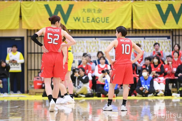 今は我慢のとき