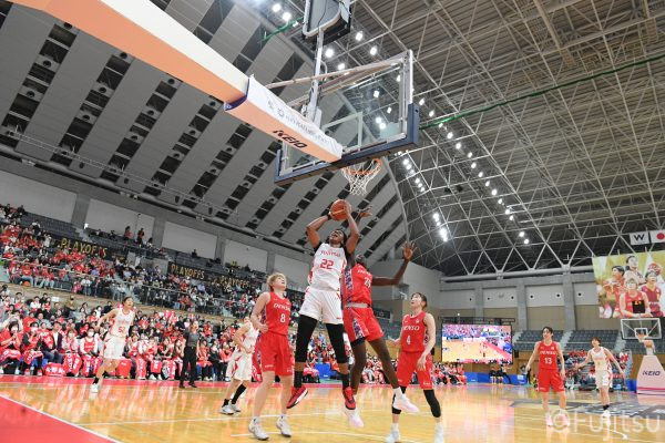 １点及ばず――セミファイナル敗退